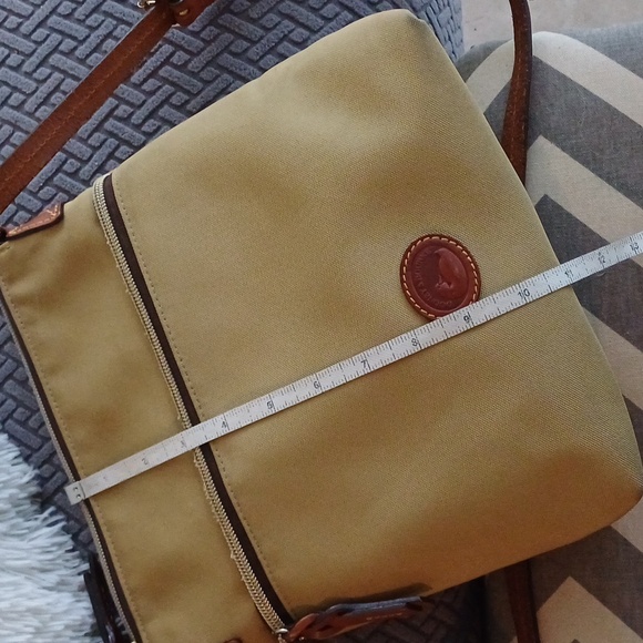 Dooney & Bourke Nylon crossbody bag Khaki - Picture 14 of 17